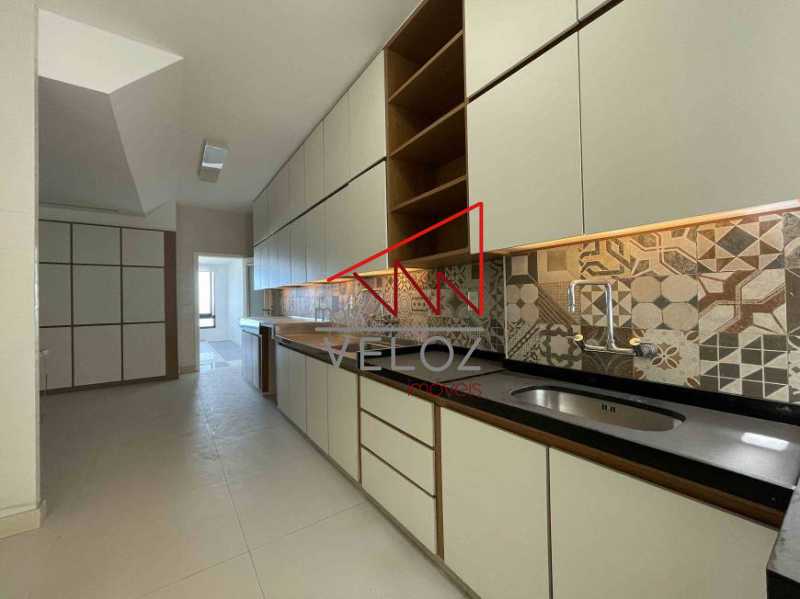 Apartamento à venda com 4 quartos, 360m² - Foto 29