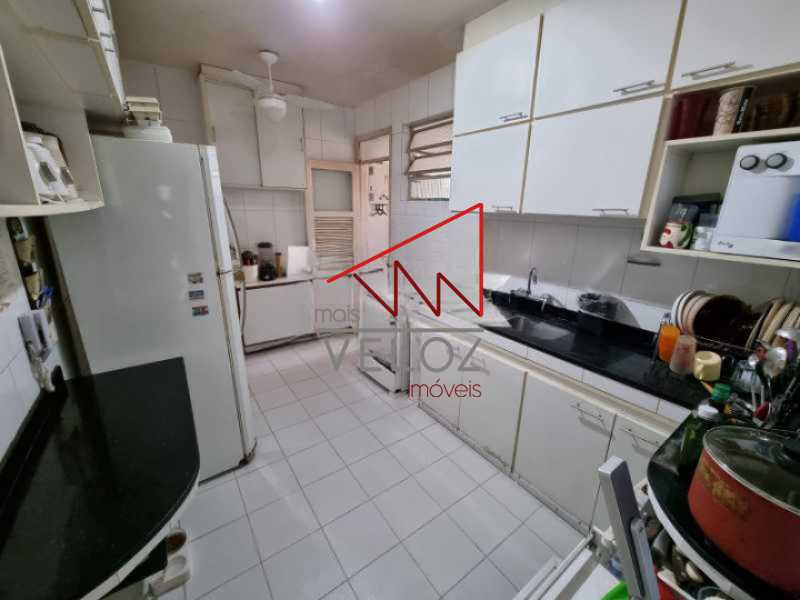 Apartamento à venda com 3 quartos, 113m² - Foto 13