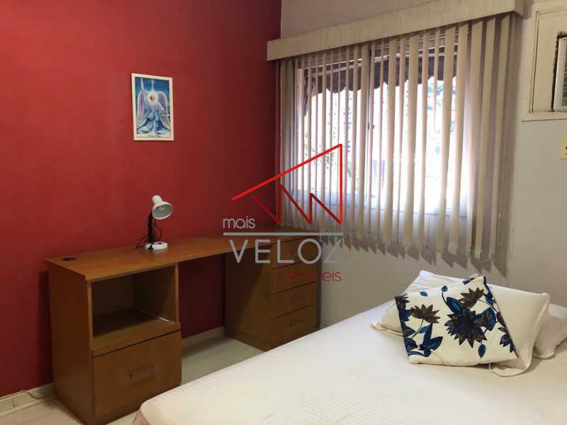 Apartamento à venda com 2 quartos, 78m² - Foto 10