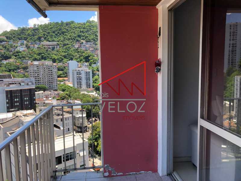 Apartamento à venda com 2 quartos, 78m² - Foto 2