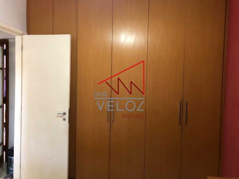 Apartamento à venda com 2 quartos, 78m² - Foto 11