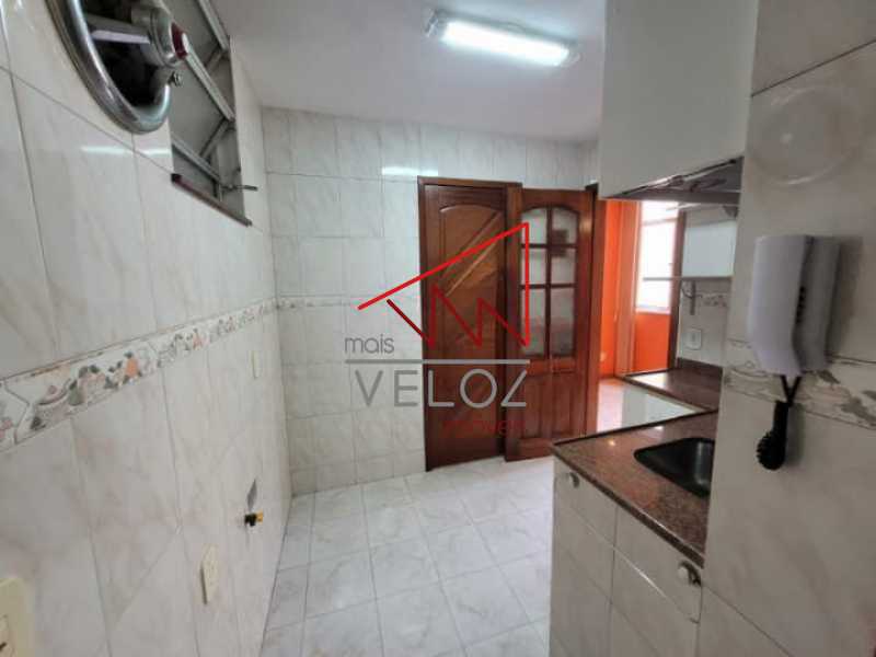 Apartamento à venda com 1 quarto, 68m² - Foto 12