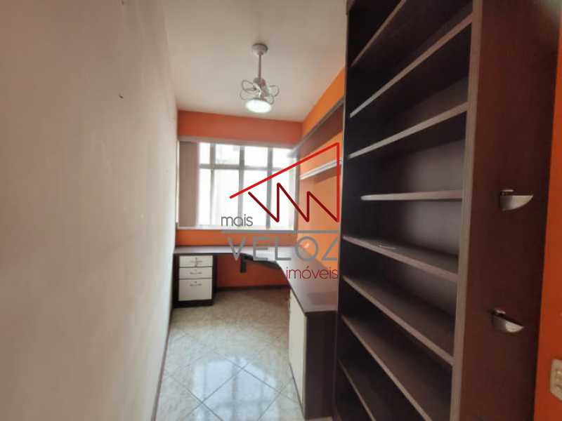 Apartamento à venda com 1 quarto, 68m² - Foto 11