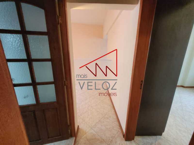 Apartamento à venda com 1 quarto, 68m² - Foto 21