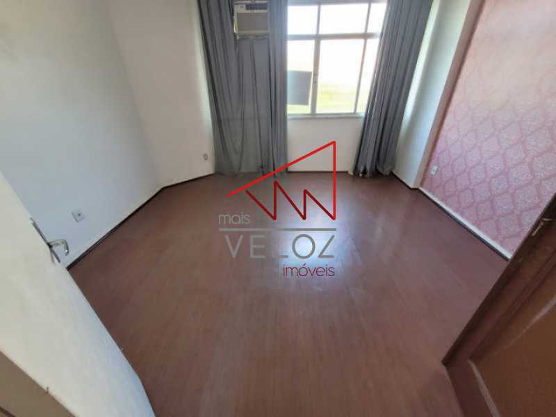 Apartamento à venda com 1 quarto, 45m² - Foto 2