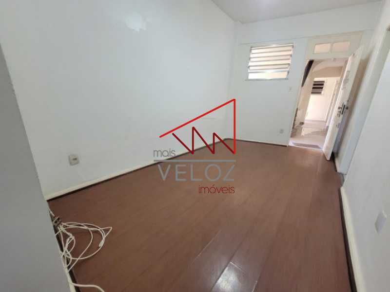 Apartamento à venda com 1 quarto, 45m² - Foto 10