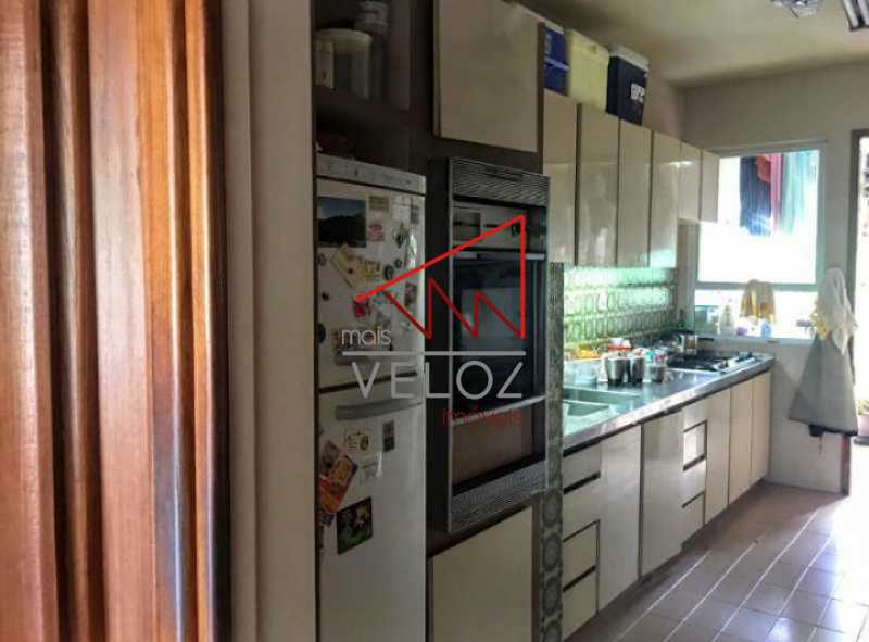 Apartamento à venda com 4 quartos, 176m² - Foto 7