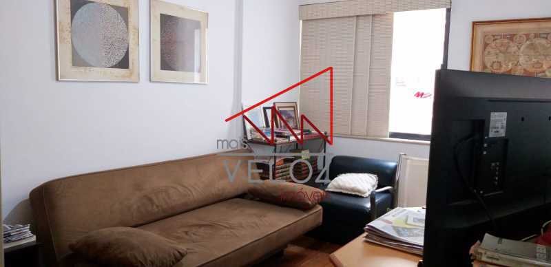 Apartamento à venda com 4 quartos, 157m² - Foto 4