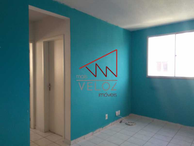 Apartamento à venda com 2 quartos, 42m² - Foto 7