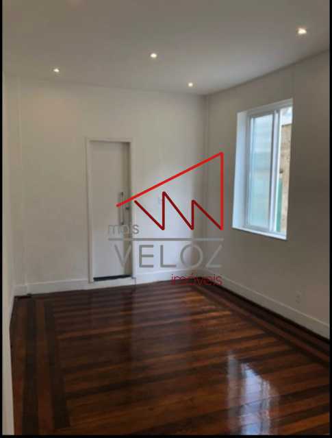 Apartamento à venda com 3 quartos, 110m² - Foto 1