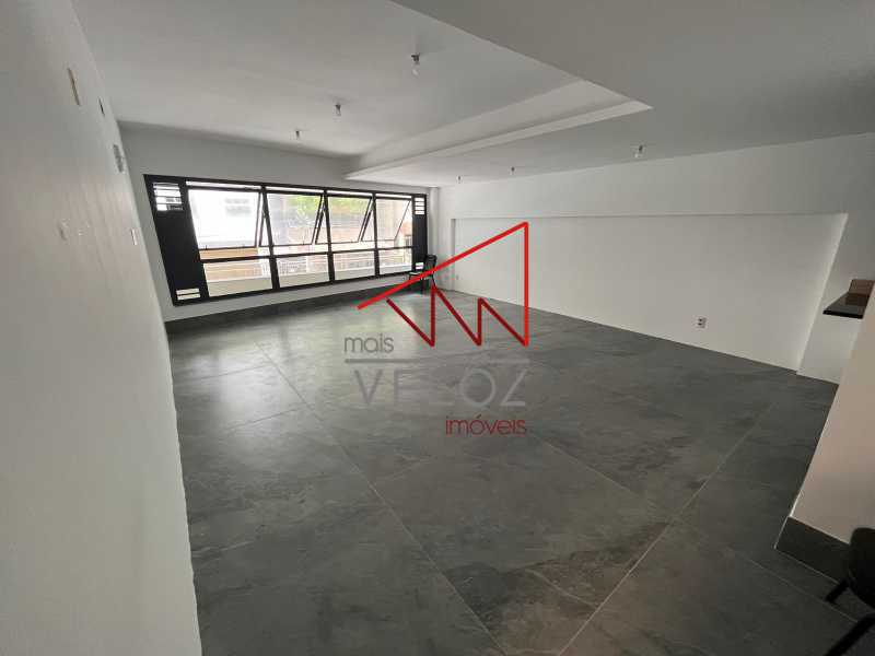 Apartamento à venda com 4 quartos, 238m² - Foto 29