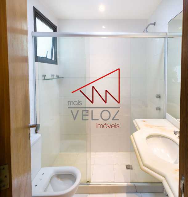 Apartamento à venda com 3 quartos, 153m² - Foto 12