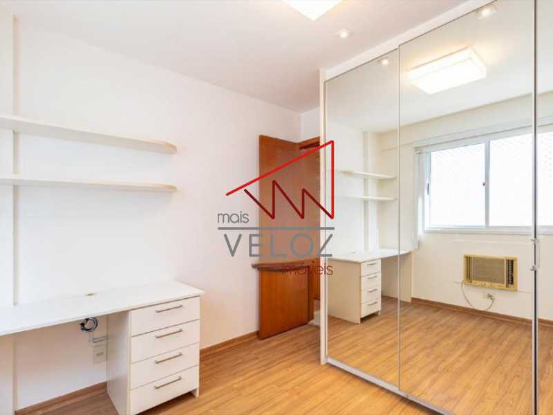 Apartamento à venda com 3 quartos, 90m² - Foto 10