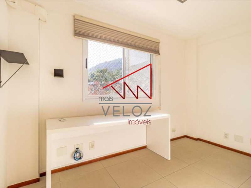 Apartamento à venda com 3 quartos, 90m² - Foto 11