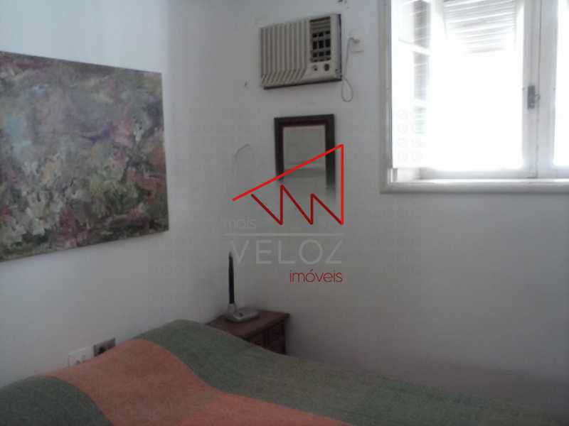 Apartamento à venda com 1 quarto, 45m² - Foto 9