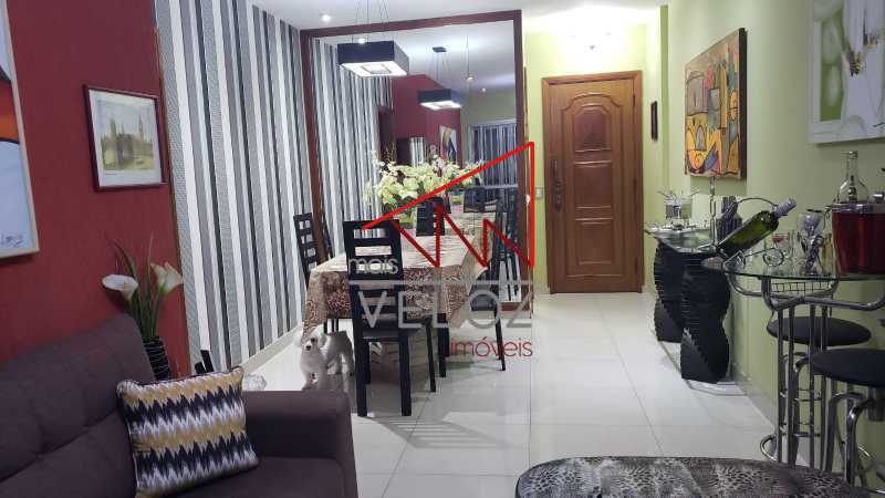 Apartamento à venda com 2 quartos, 68m² - Foto 3