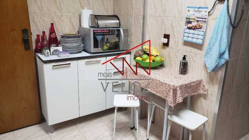 Apartamento à venda com 2 quartos, 68m² - Foto 21