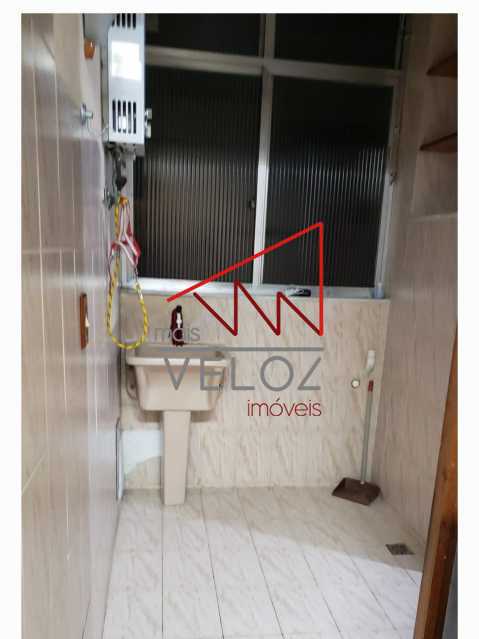 Apartamento à venda com 2 quartos, 68m² - Foto 25