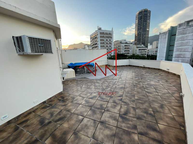 Cobertura à venda com 3 quartos, 228m² - Foto 28