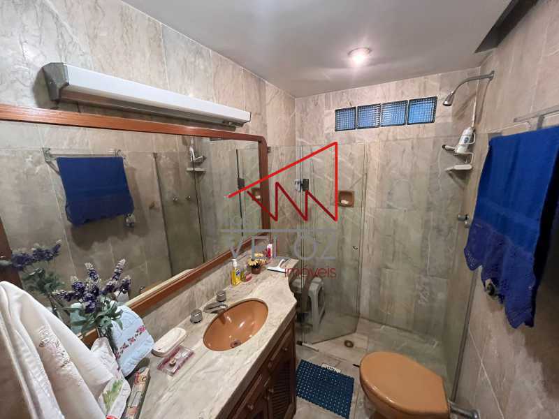 Cobertura à venda com 3 quartos, 228m² - Foto 16