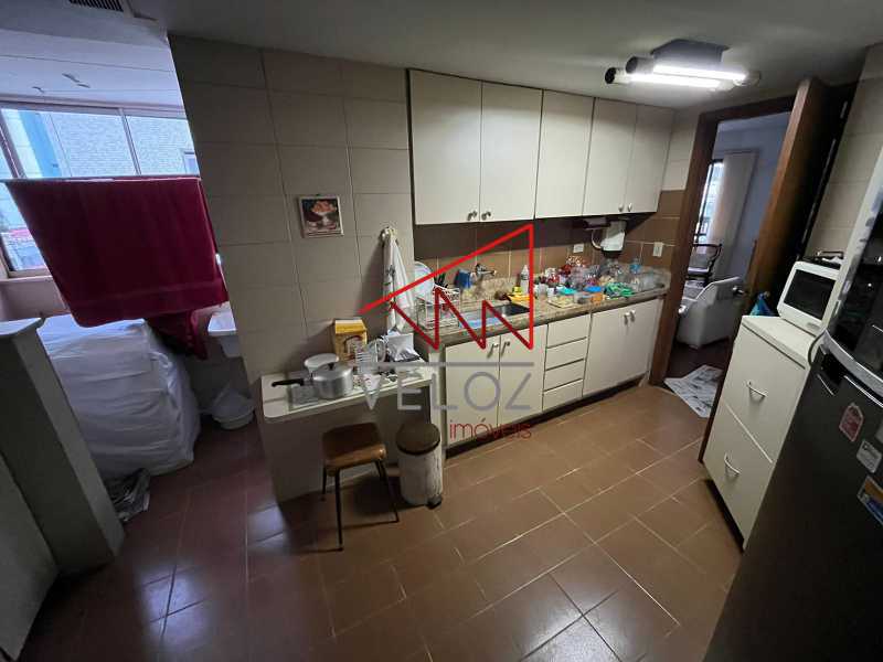 Cobertura à venda com 3 quartos, 228m² - Foto 18