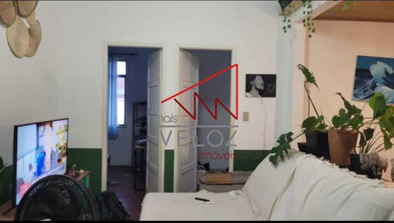 Apartamento à venda com 3 quartos, 85m² - Foto 2