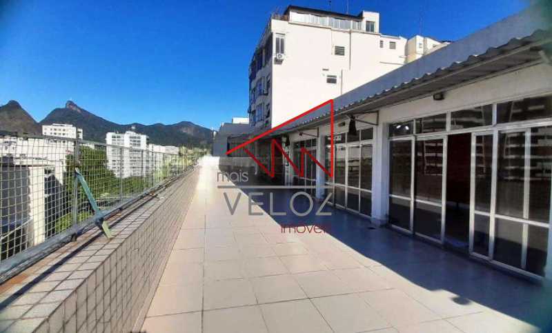 Apartamento à venda com 3 quartos, 108m² - Foto 2