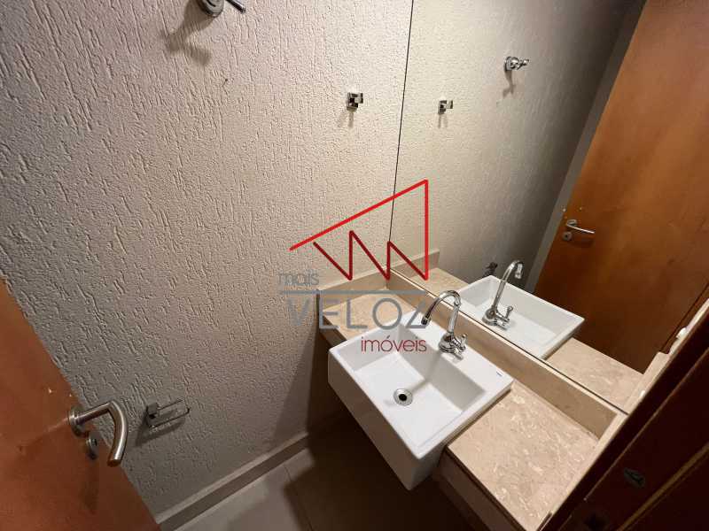 Apartamento à venda com 4 quartos, 200m² - Foto 10