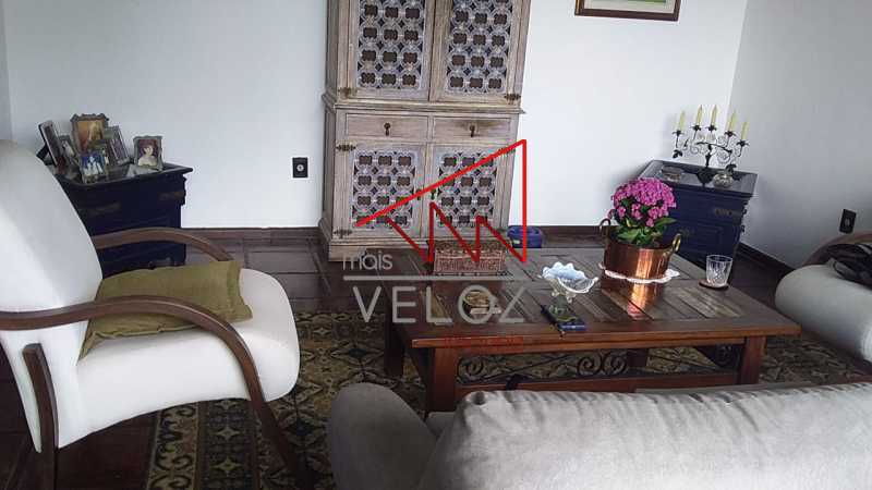 Apartamento à venda com 5 quartos, 270m² - Foto 3