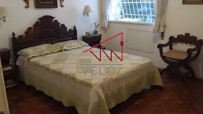 Apartamento à venda com 5 quartos, 270m² - Foto 18