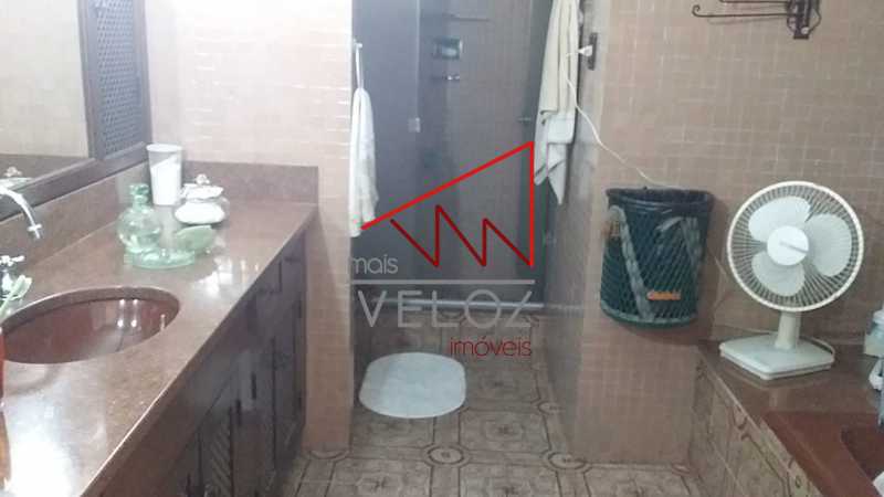 Apartamento à venda com 5 quartos, 270m² - Foto 19