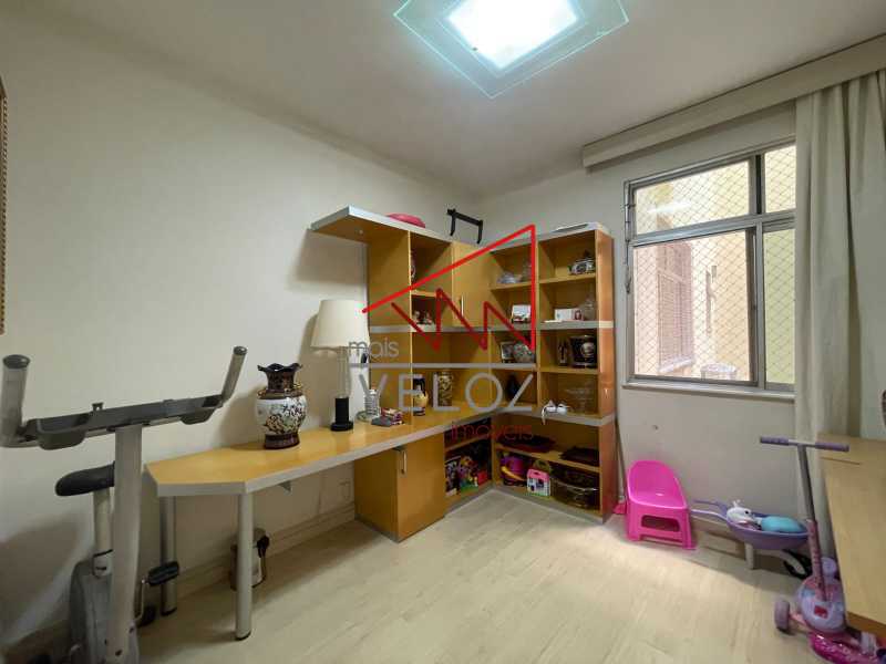 Apartamento à venda com 3 quartos, 136m² - Foto 26