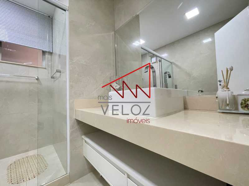 Apartamento à venda com 3 quartos, 136m² - Foto 28