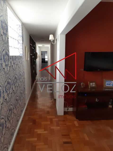 Apartamento à venda com 3 quartos, 230m² - Foto 4