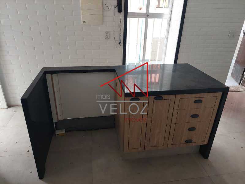 Casa de Vila à venda com 5 quartos, 293m² - Foto 15