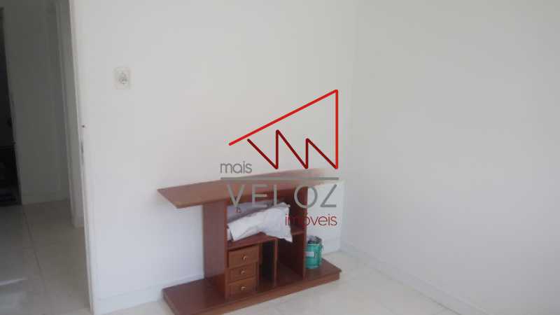 Apartamento à venda com 1 quarto, 75m² - Foto 5