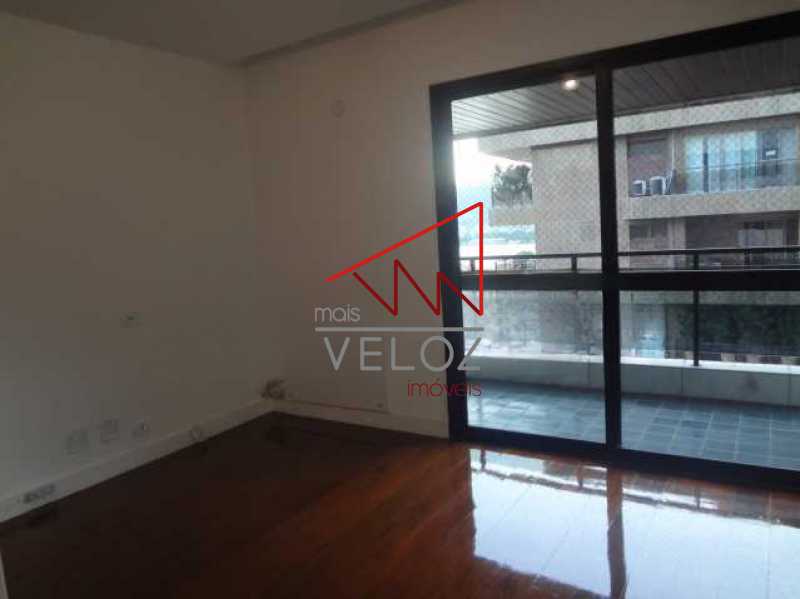 Apartamento à venda com 4 quartos, 380m² - Foto 17