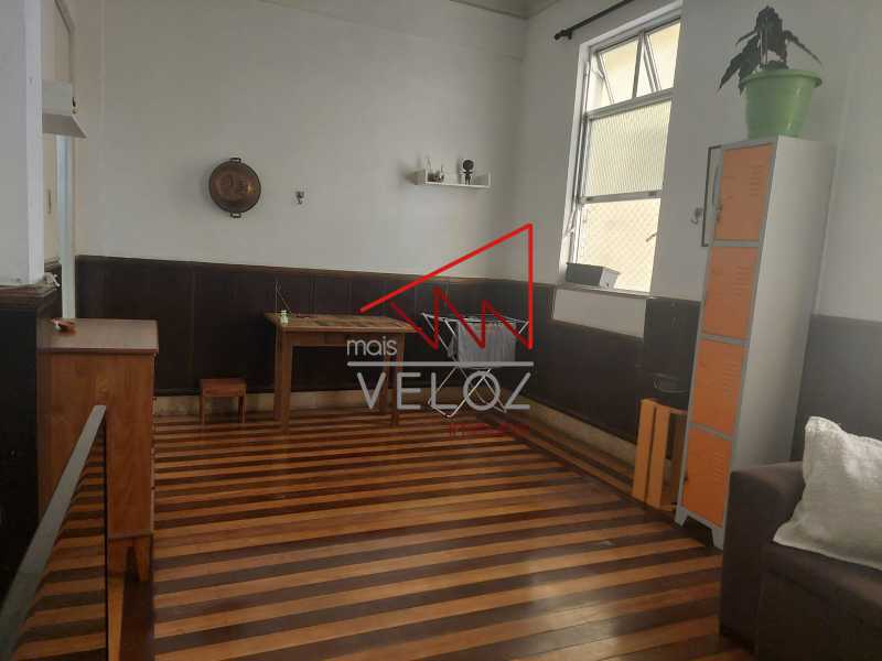 Apartamento à venda com 3 quartos, 110m² - Foto 1