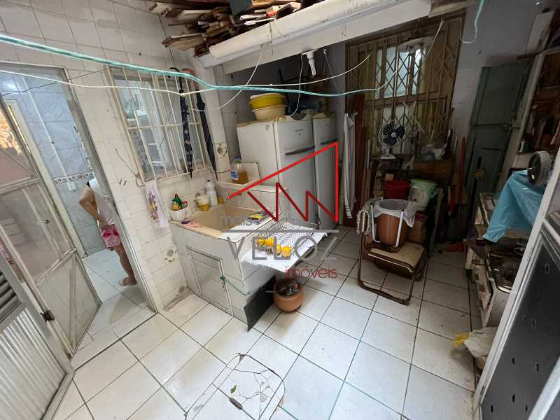 Apartamento à venda com 3 quartos, 100m² - Foto 12