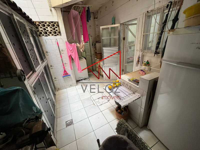 Apartamento à venda com 3 quartos, 100m² - Foto 13