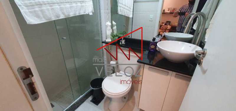 Apartamento à venda com 2 quartos, 80m² - Foto 23