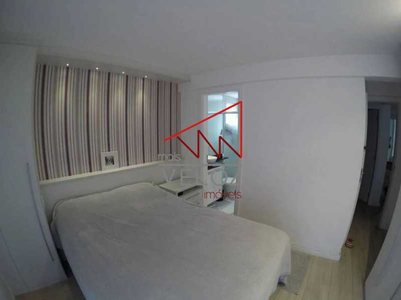 Apartamento à venda com 2 quartos, 80m² - Foto 13