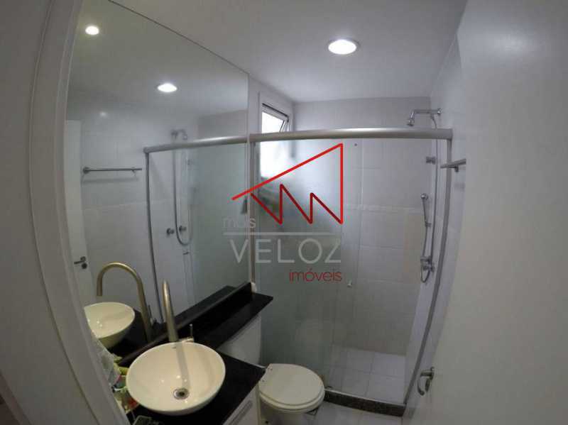 Apartamento à venda com 2 quartos, 80m² - Foto 15