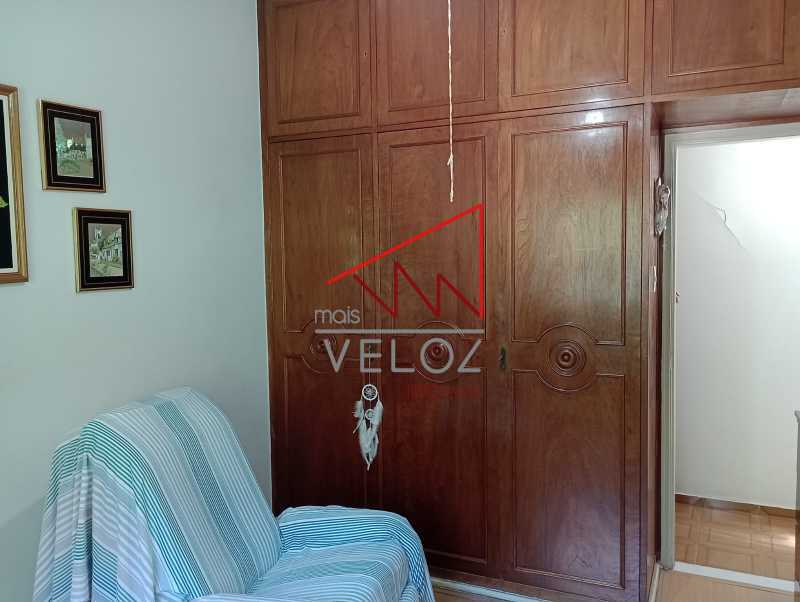 Apartamento à venda com 3 quartos, 100m² - Foto 18