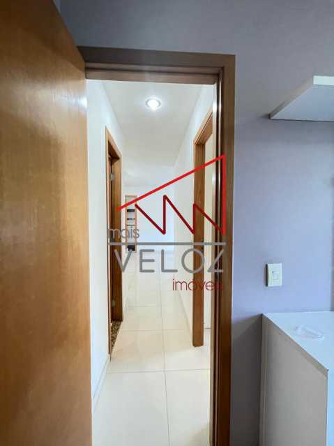 Apartamento à venda com 2 quartos, 75m² - Foto 19