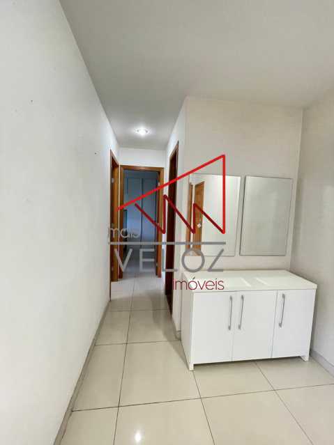 Apartamento à venda com 2 quartos, 75m² - Foto 10