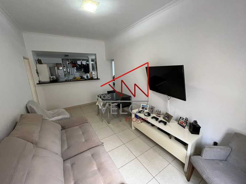 Apartamento à venda com 2 quartos, 70m² - Foto 3