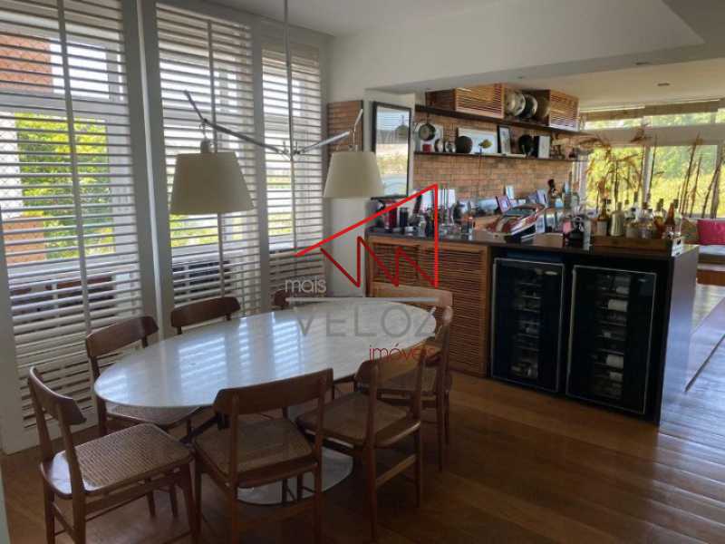 Apartamento à venda com 5 quartos, 205m² - Foto 10