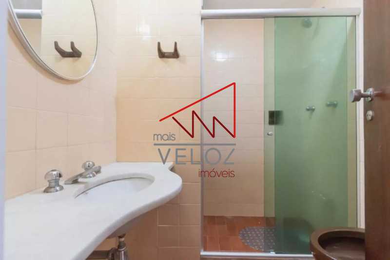 Apartamento à venda com 2 quartos, 72m² - Foto 9