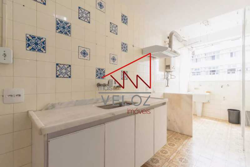 Apartamento à venda com 2 quartos, 72m² - Foto 19